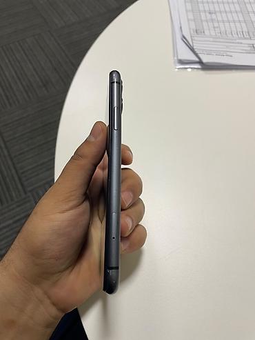 Apple iPhone: IPhone 11, Space Gray, Face ID — 2