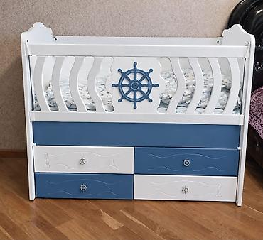 Beşik. Təcili satılır 90 azn. Matras verilir. İdeal