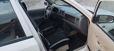 demio sport: Mazda Demio: 1999 г., 1.5 л, Механика, Бензин, Хэтчбэк — 5
