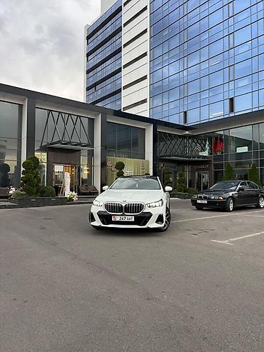 kaiyi e5: BMW 5 series: 2023 г., 2 л, Робот, Бензин, Седан — 3