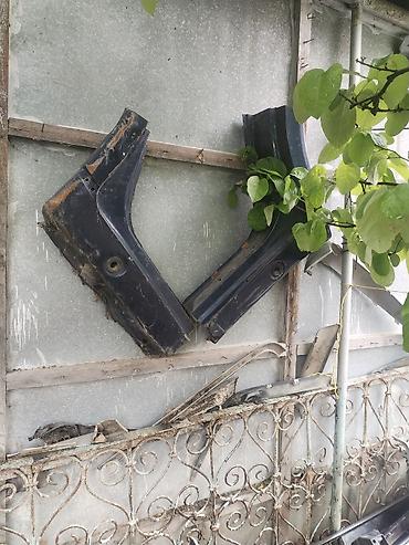 Digər avtomobil ehtiyat hissələri: 98 ci ilin cesqa ya aid ehtiyat hisseleri — 43