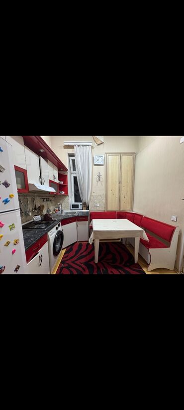 işlənmiş kuxna mebel: Xuxna mebli uznu 1.80 divan stol kuxnaya moyka bide asprator ait 350