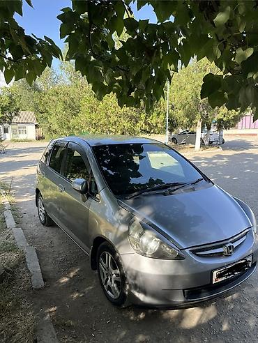 фит кузовные: Honda Fit: 2005 г., 1.5 л, Вариатор, Бензин, Хэтчбэк — 2