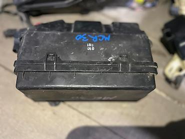 Капоты и комплектующие: Петли капота Toyota, Б/у, Оригинал — 19