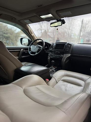 Toyota: Toyota Land Cruiser: 2009 г., 4.5 л, Автомат, Дизель at lalafo.kg — 9 Toyota: Toyota Land Cruiser: 2009 г., 4.5 л, Автомат, Дизель — 9