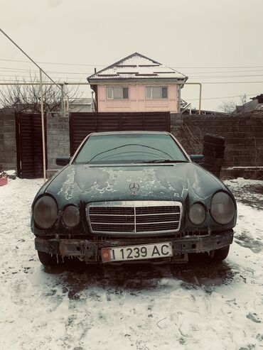 мерс 1996: Mercedes-Benz E 200: 1996 г., 2 л, Автомат, Бензин, Седан