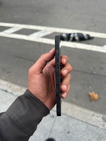 iphone cs: IPhone 14 Pro Max, 128 GB, Deep Purple, Face ID — 6