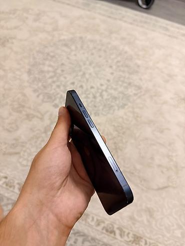 Apple iPhone: IPhone 13, Qara, Simsiz şarj — 6