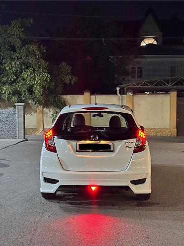 обшивка дверей на фит: Honda Fit: 2019 г., 1.5 л, Вариатор, Бензин, Хэтчбэк — 5
