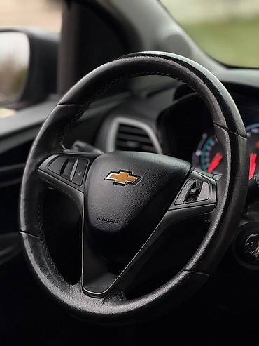 Chevrolet: Chevrolet Spark: 2019 г., 1 л, Вариатор, Бензин, Хэтчбэк — 14