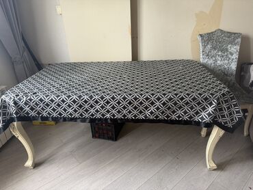 Masalar: Mətbəx üçün, Dördbucaq masa