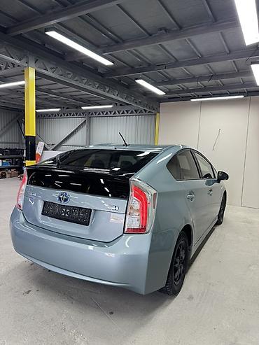Toyota: Toyota Prius: 2015 г., 1.8 л, Вариатор, Гибрид, Хэтчбэк — 6