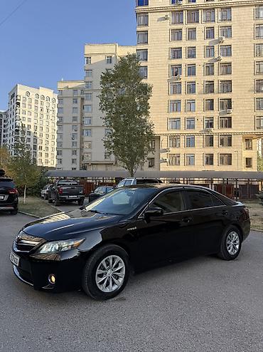 corolla runx: Toyota Camry: 2010 г., 2.5 л, Автомат, Гибрид, Седан — 1