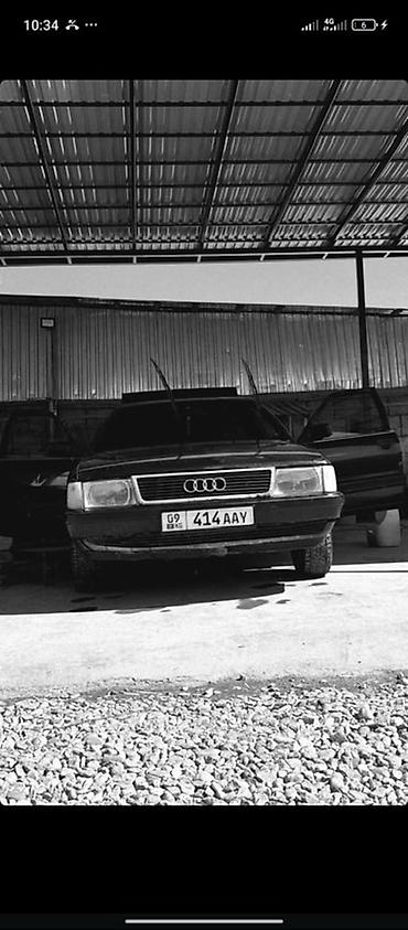 Audi: Audi 100: 1990 г., Кол менен иштөөчү, Седан — 4