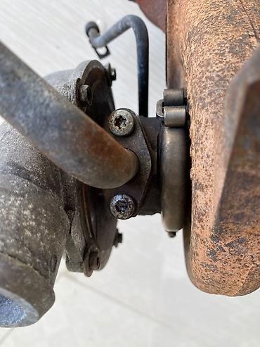 turbo qiymeti: Dördgöz 2.2cdi nin turbosu yağ yemə lift zadı yoxdu qoz kimi turbodu — 5