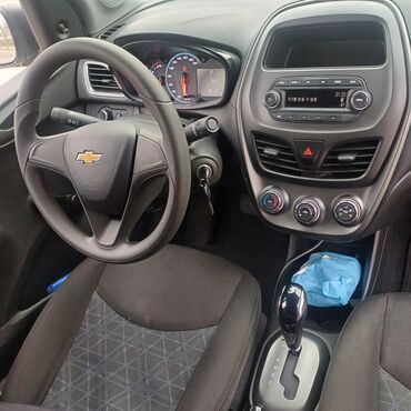 Chevrolet: Chevrolet Spark: 2020 г., 0.1 л, Автомат, Бензин, Хэтчбэк — 12