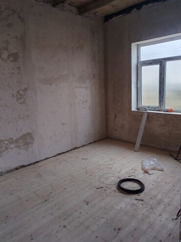 Həyət evləri və villaların satışı: 3 otaqlı, 80 kv. m, Kredit yoxdur, Orta təmir — 14