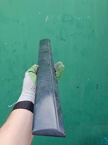 Двери и комплектующие: Накладка на дверь Задняя правая Mercedes-Benz, Б/у, Оригинал — 4