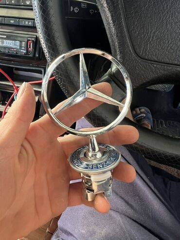 купить моновпрыск гольф 3: Эмблема Mercedes-Benz для установки на капот автомобиля. Выполнена из