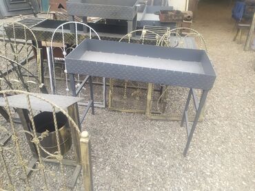 Manqallar, qrillər, barbekyu: Manqal, Kömür, Yeni, Sökülə bilən, Tənzimlənən hündürlük, Qapaqlı, Pulsuz çatdırılma, Ödənişli çatdırılma, Rayonlara çatdırılma