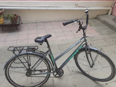 velosiped nasosu: İşlənmiş Şose velosipedi Stels, 28", sürətlərin sayı: 1, Ünvandan götürmə