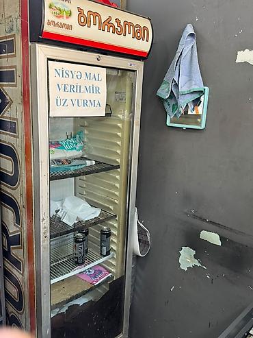 Soyuducu avadanlığı: Uğur markalı şüşə qapılı vitrin soyuducu - Tip: ticarət üçün vitrin — 2