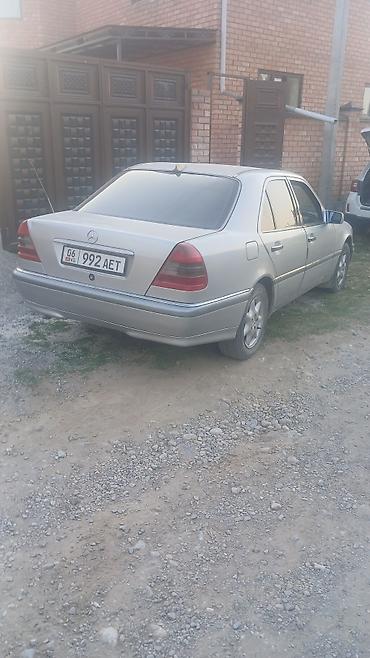 Унаа: Mercedes-Benz 220: 1994 г., Седан — 4