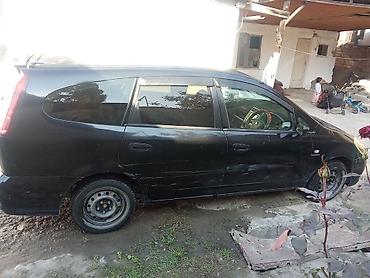 pod: Honda Stream: 2004 г., 1.7 л, Автомат, Бензин, Минивэн — 3