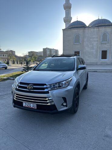 купить toyota voxy: Toyota Highlander: 2018 г., 3.5 л, Автомат, Бензин, Внедорожник