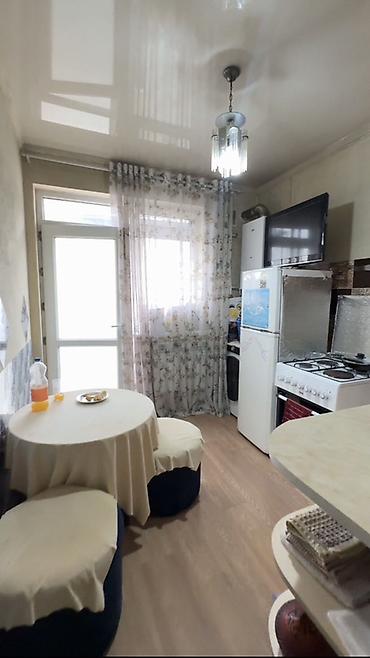 Продажа квартир: 1 комната, 34 м², Индивидуалка, 2 этаж, Евроремонт — 3