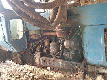 Тракторы МТЗ (Беларус): Трактор МТЗ «Беларус» с кабиной, сзади трехточечная навеска и ВОМ — 4