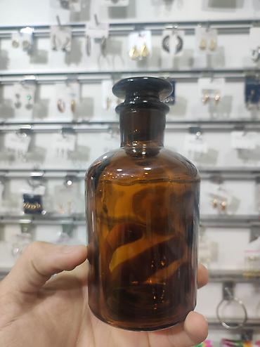 zeytun yağı: Qəhvəyi şüşə butulka – 250 ml - Həcm: 250 ml (dibində işarələnib) - — 2