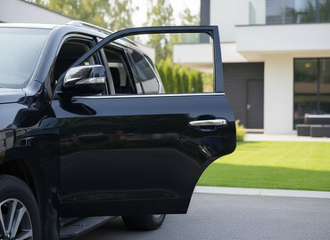 джинсы на 5 лет: Комплект боковых дверей Lexus LX570, 2018 Lexus LX570, 2012 Toyota