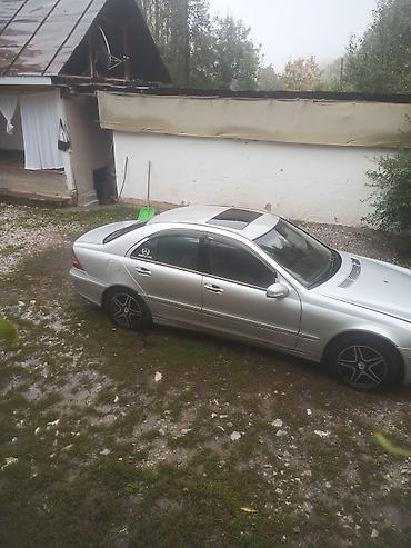 Продажа авто: Mercedes-Benz C-Class: 2001 г., 2.6 л, Автомат, Бензин, Седан — 3