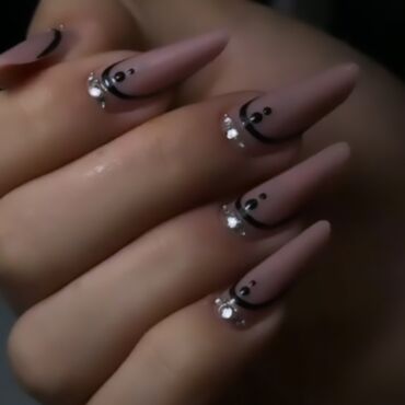 Manikür, pedikür: Manikür, Dırnaq qaynağı — 2