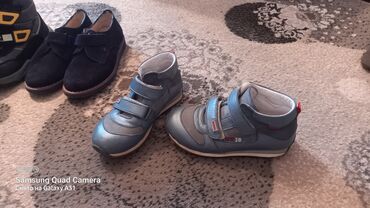 обувь мужская зима: Детская обувь размер 28,29 зима,весна по 700 сом каждая