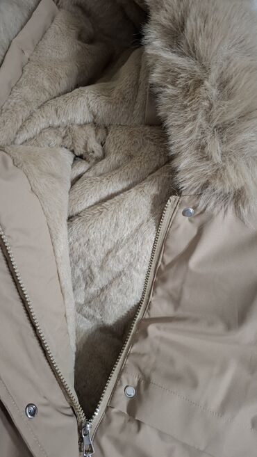 Пуховики и зимние куртки: Пуховик, По колено, Китай, С мехом, Все размеры — 15
