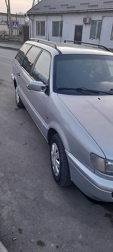 Volkswagen: Volkswagen Passat Variant: 1994 г., 2 л, Механика, Бензин, Универсал — 2