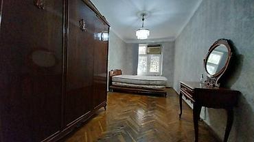ucuz ev elanlari: Bakı, Yasamal, 3 otaqlı, Köhnə tikili, m. Elmlər Akademiyası, 87 kv. m — 9