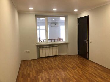 Restoran, kafelər: Gənclik metrosunun yaxınlığında kənarı,sahəsi 125 kv/m olan,obyekt — 1