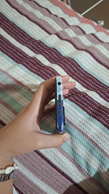 iphone 17 baku electronics: Məhsul: Android smartfon (korpusunda QARABAĞ FK temalı arxa qapaq) — 5