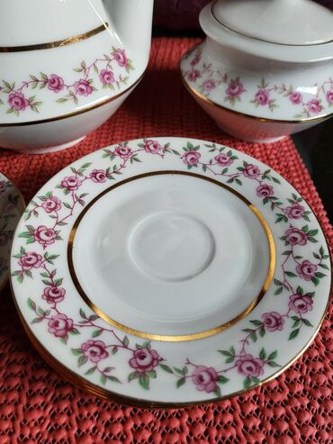 Kuhinjski setovi: Servis nov za kafu Epiag Bohemija 1950g + Cehoslovacka na lalafo.rs — 14 Kuhinjski setovi: Servis nov za kafu Epiag Bohemija 1950g + Cehoslovacka — 14