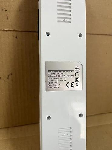 Rasveta: Prenosiva LED lampa za vanredne situacije (model DP-714B) - Snažan — 7