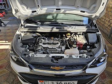 spark 2015: Chevrolet Spark: 2021 г., 1 л, Вариатор, Бензин — 3