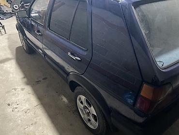 Volkswagen: Volkswagen Golf: 1990 г., 1.8 л, Механика, Бензин, Хэтчбэк — 8