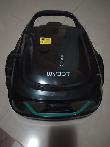 Bazeni i oprema: WYBOT – robotski usisivač za bazen - Samostalno čišćenje dna i zidova — 2