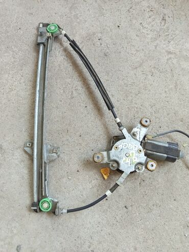 Другие детали салона: C4 — 4