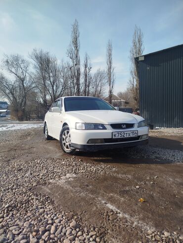 Honda: Honda Accord: 1999 г., 1.8 л, Автомат, Бензин, Седан