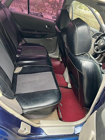 Mazda: Mazda 323: 2002 г., 1.6 л, Механика, Бензин, Хэтчбэк — 13