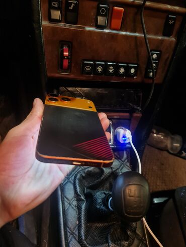 Apple iPhone: IPhone 17 Pro Max, Б/у, 256 ГБ, Оранжевый, Кабель, 70 % — 14